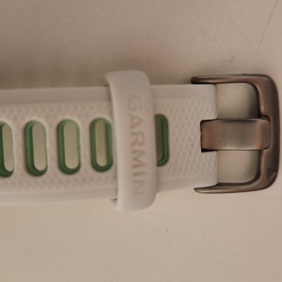 Garmin Forerunner 265S in White - Picture 3 of 9